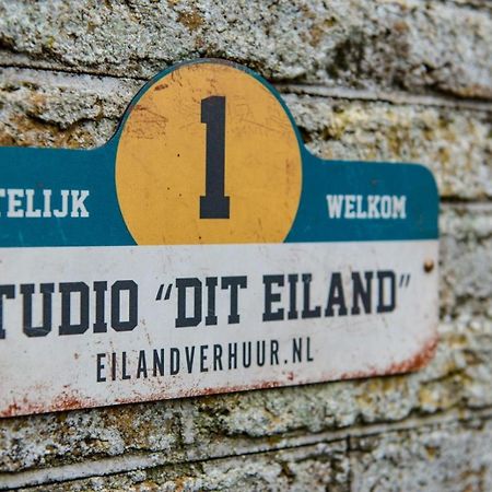 Studio 'Dit Eiland' Hollum  Esterno foto